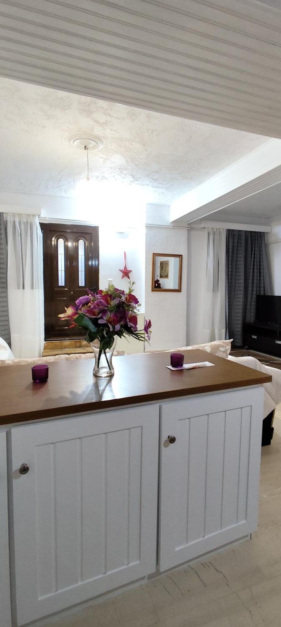 Ευρύχωρο Και Άνετο Διαμέρισμα Στην Ιτέα Joanna'S Apartment Kirra Extérieur photo