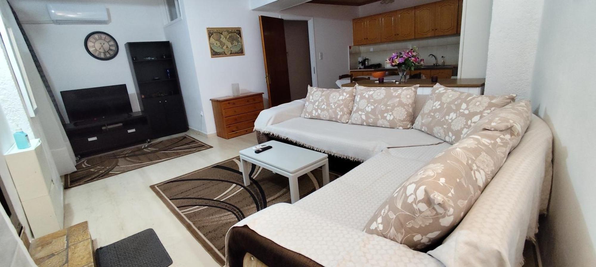 Ευρύχωρο Και Άνετο Διαμέρισμα Στην Ιτέα Joanna'S Apartment Kirra Extérieur photo