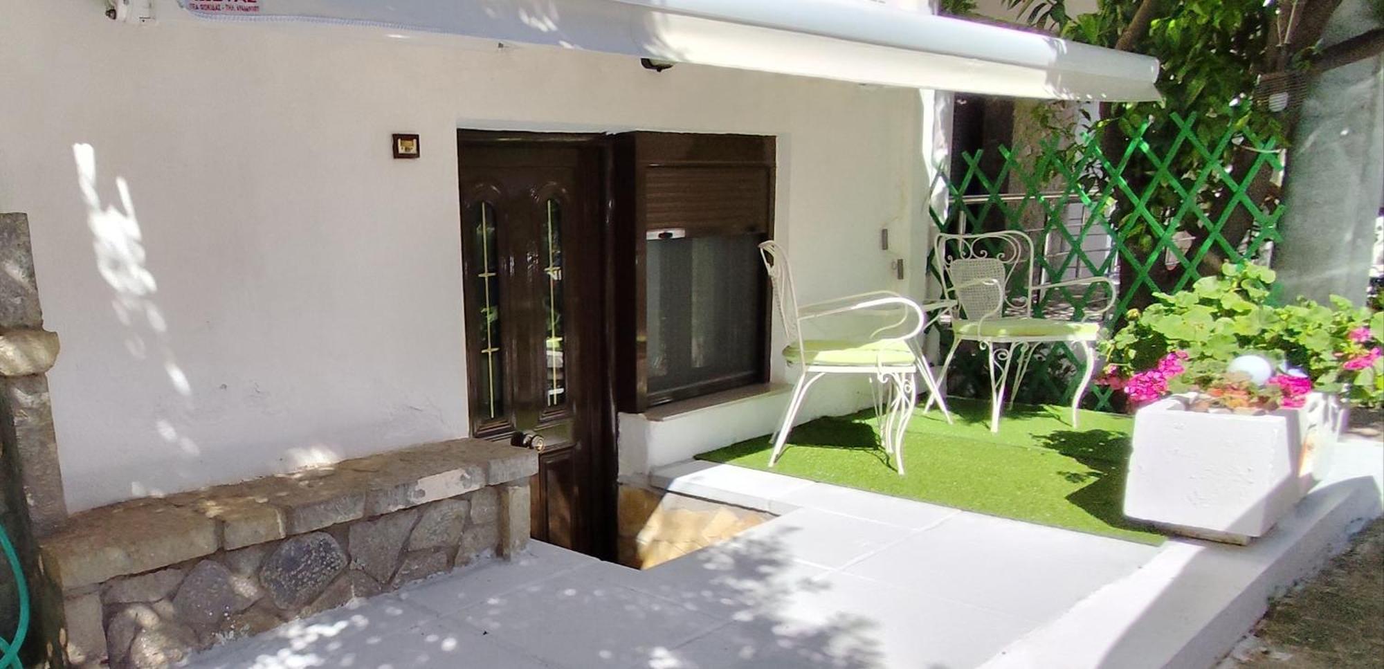 Ευρύχωρο Και Άνετο Διαμέρισμα Στην Ιτέα Joanna'S Apartment Kirra Extérieur photo